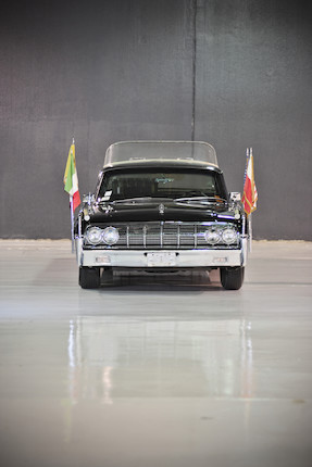 Prototype Limousine, specifically adapted for Pope Paul VI, and the Chicago parade vehicle for the Apollo 8, 11, 13, and 15 astronauts including Neil Armstrong, Buzz Aldrin, and Jim Lovell,1964 Lincoln Continental Limousine  Chassis no. 4Y82N406266 image 10
