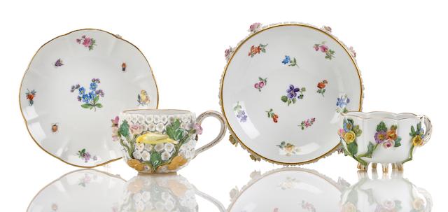 Two Meissen porcelain similar cups and saucers late 19th century