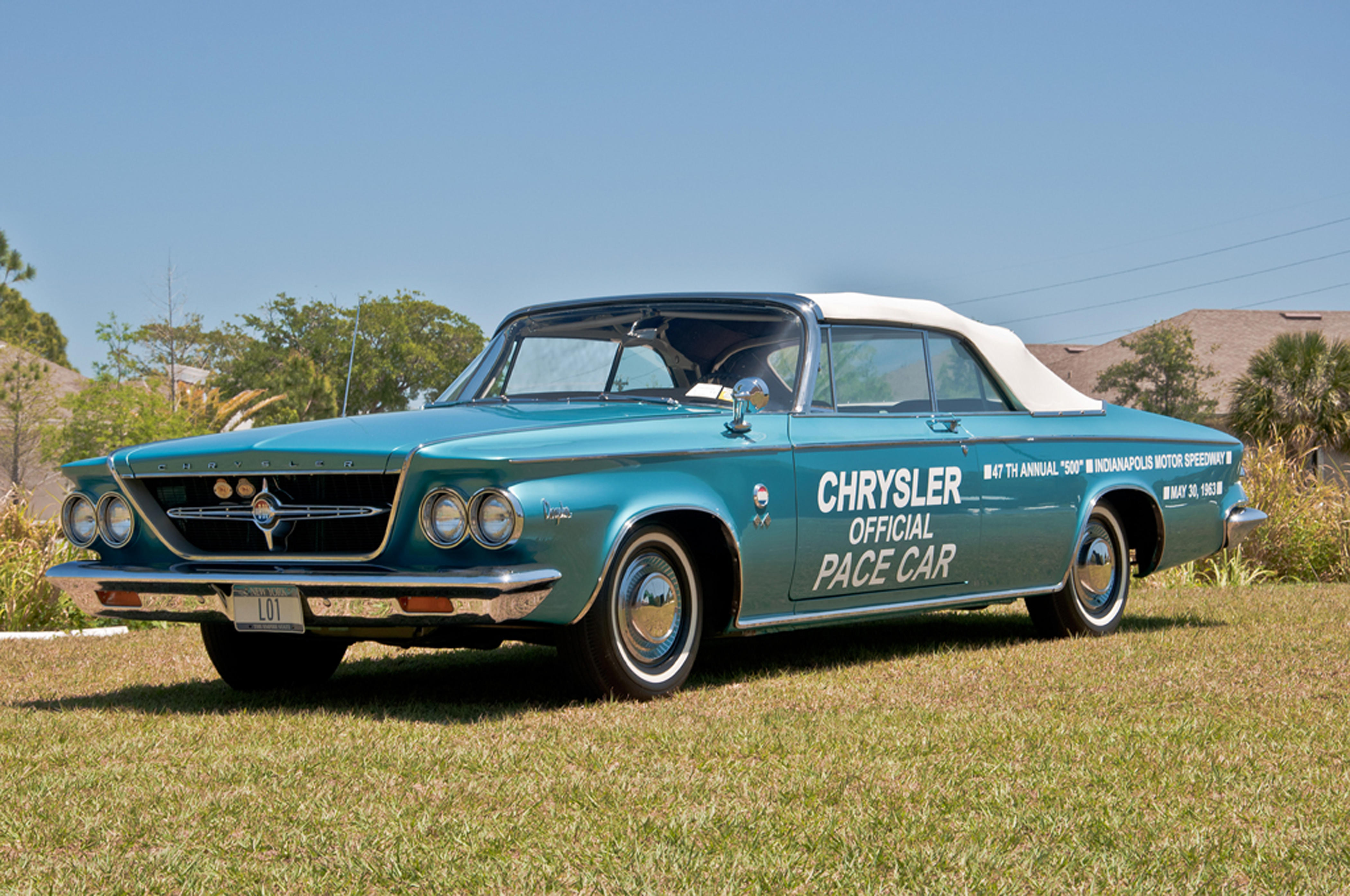 192-G 1963 CHRYSLER INDIANAPOLIS 500 Pace Car Photo 