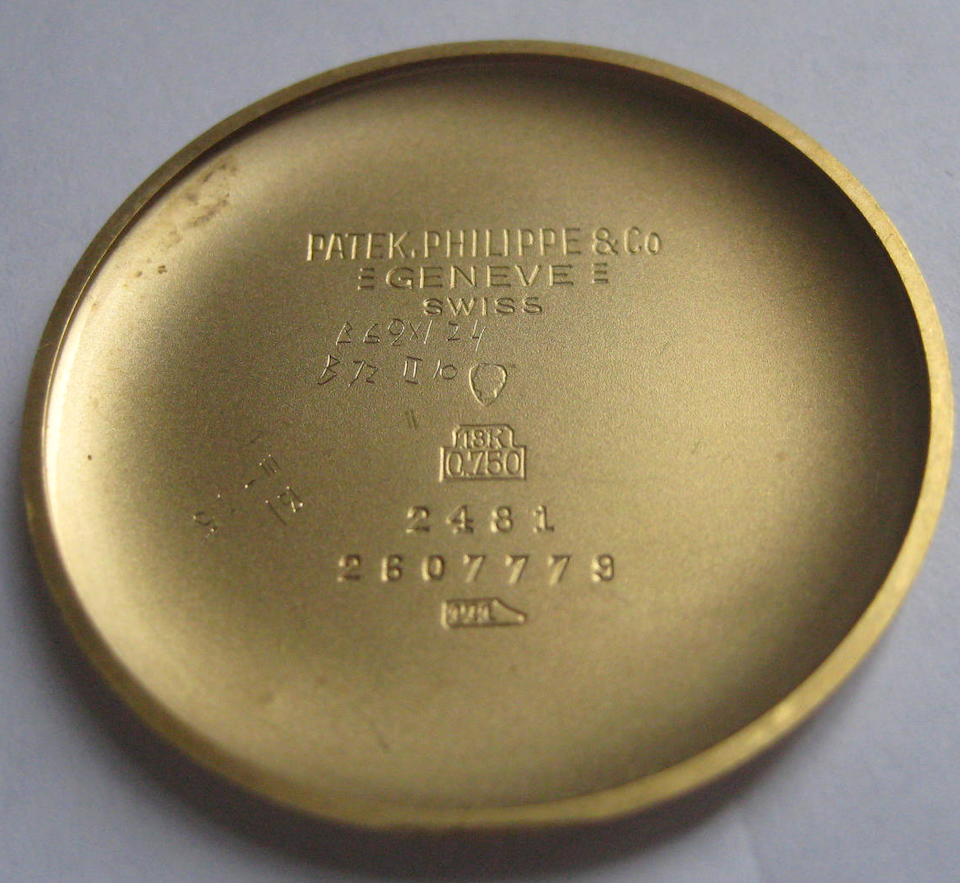 Patek Philippe. A fine 18K gold center seconds wristwatch with braceletRef:2481, Case No. 2607779, Movement No. 707651, circa 1959