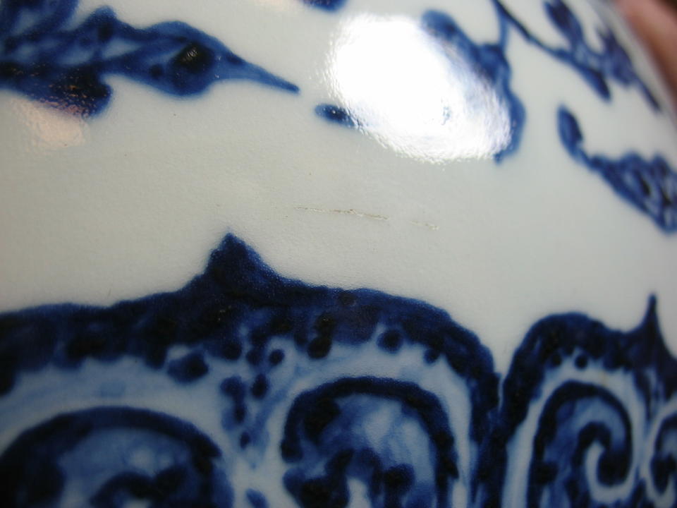 A magnificent blue and white porcelain vase, tianqiuping Yongzheng Mark and period