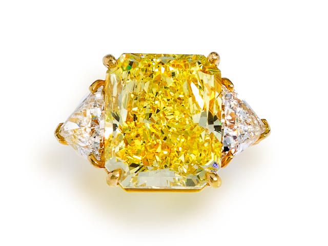 A fancy colored diamond and diamond ring, Bulgari
