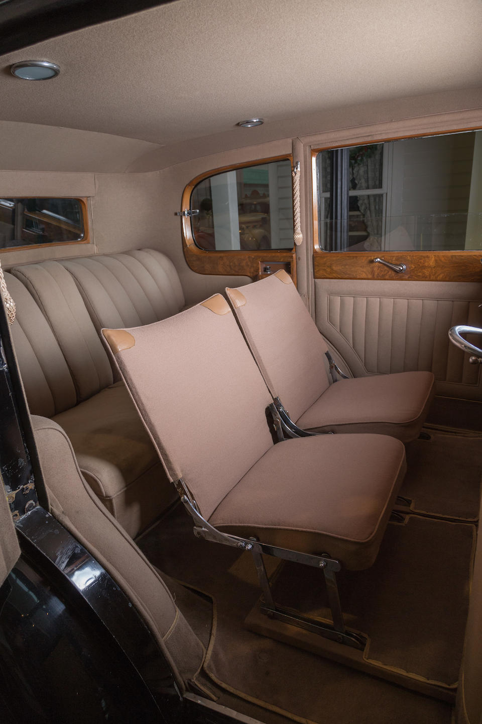 <b>1936 Rolls-Royce Phantom III 40/50hp Enclosed Limousine  </b><br />Chassis no. 3 AZ 226 <br />Engine no. N 14 M