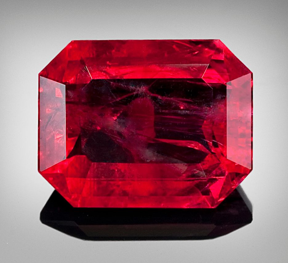 Bonhams Museum-Quality Red Beryl--