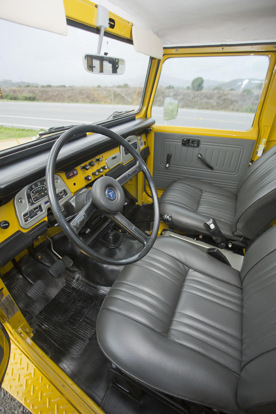 1978 Toyota Land Cruiser FJ40  Chassis no. FJ40-264950 Engine no. 2F-342072