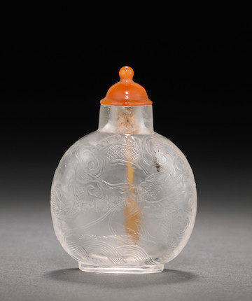 A carved rock crystal snuff bottle  1750-1860 image 19