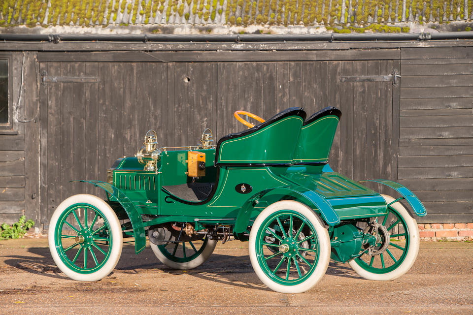 <i>Formerly part of the General Motors Heritage Collection</i><br /><b>1904 OLDSMOBILE  MODEL N "FRENCH FRONT" TOURING RUNABOUT  </b><br />Engine no. 31285