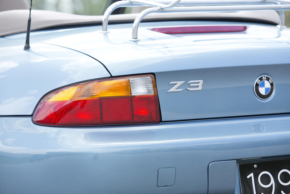 <b>1996 BMW Z3 James Bond Edition Roadster  </b><br />VIN.4USCH7325TLE00762