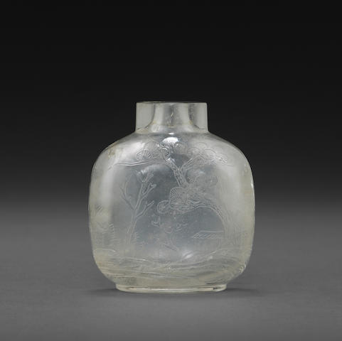 A carved rock crystal snuff bottle  1760-1860