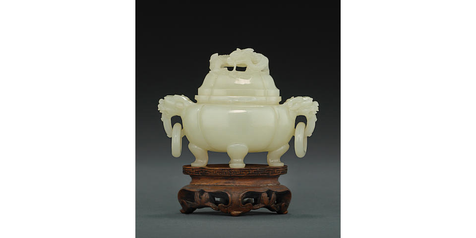 A small white jade censer and cover