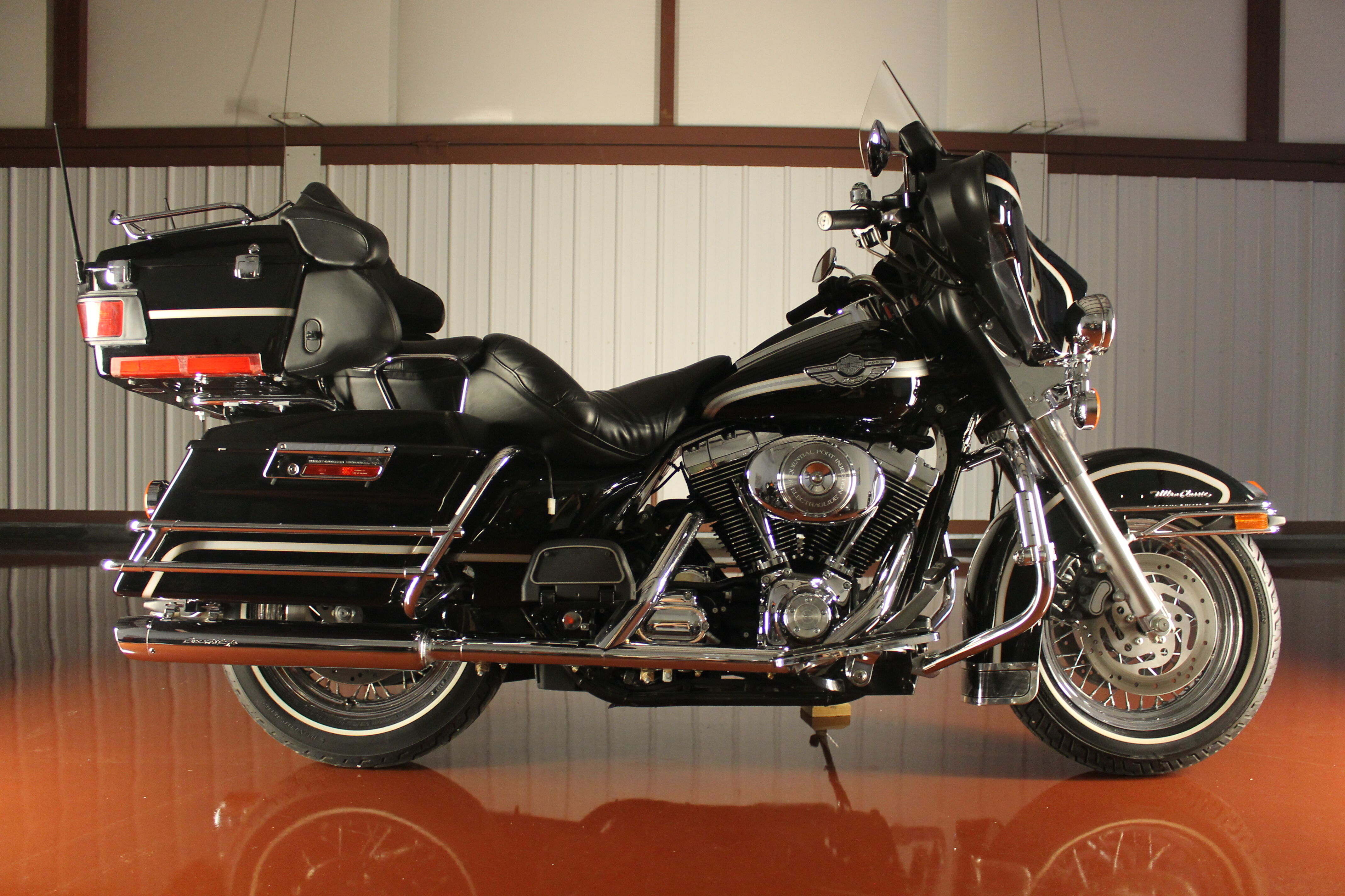 Bonhams With Screaming Eagle 103ci Big Boar Kit 03 Harley Davidson Flhtcui Ultra Classic Electra Glide 100th Anniversary Frame No 1hd1fcw103y6242 Bonhams With Screaming Eagle 103ci Big Boar Kit 03 Harley Davidson Flhtcui Ultra Classic Electra Glide 100th Anniversary Frame No 1hd1fcw103y6242