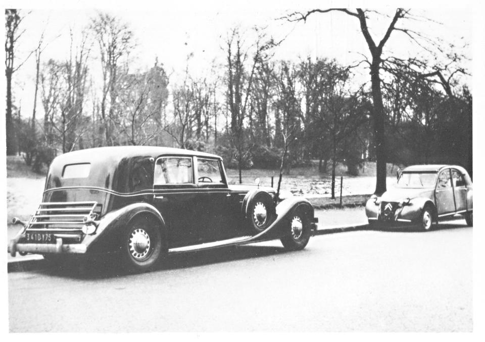 <B>1936 DELAGE D8-100 <i>COUP&#201; CHAUFFEUR</i><BR />Coachwork by Franay<br /></B><BR />Chassis no. 50770<BR />Engine no. 50770