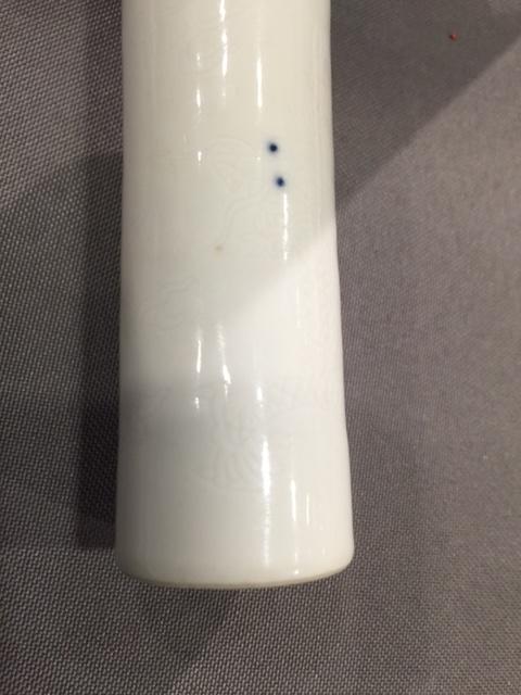 A pair of blue and white anhua-incised snuff bottles Likely Imperial, 1800-1880