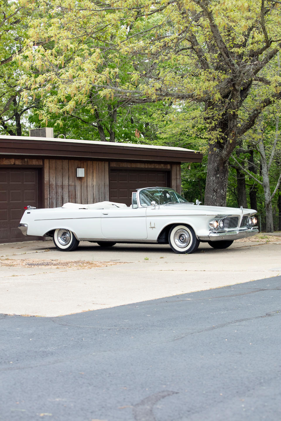 <B>1962 IMPERIAL CROWN IMPERIAL CONVERTIBLE<br /></B><BR />Chassis no. 9223176860