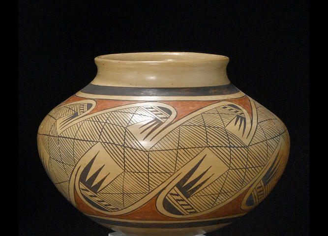 A Hopi polychrome jar