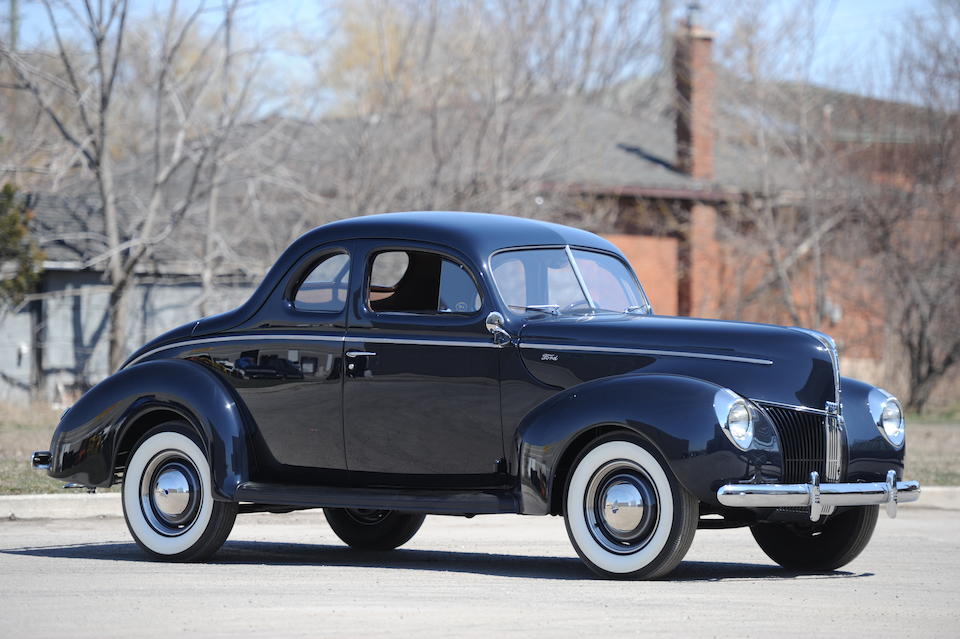 <B>1940 FORD 5-WINDOW COUPE</B>