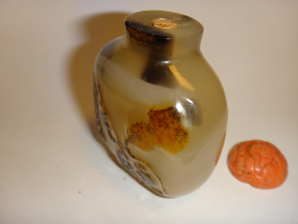 A shadow agate snuff bottle 1740-1860