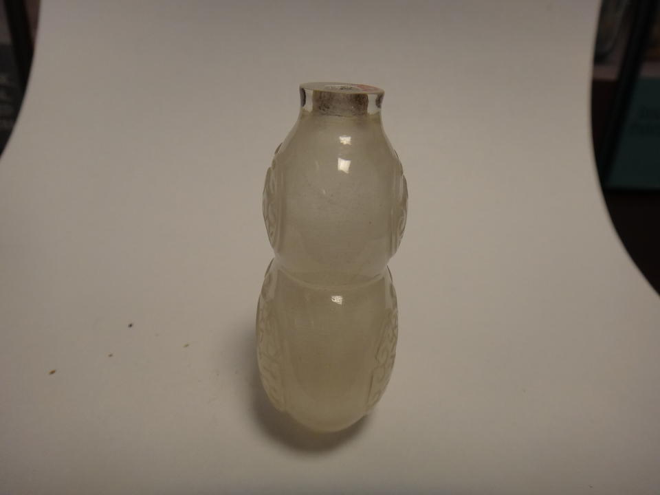 A double-gourd rock crystal snuff bottle 1730-1820