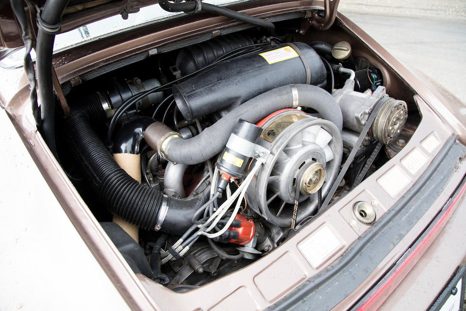 <b>1977 PORSCHE 911 CARRERA 3.0 COUPE</b><br />Chassis no. 9117600834<br />Engine no. 6671063