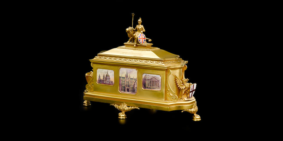 An Important George V  18K yellow gold  London Freedom Casket by Mappin & Webb, Sheffield,  1926