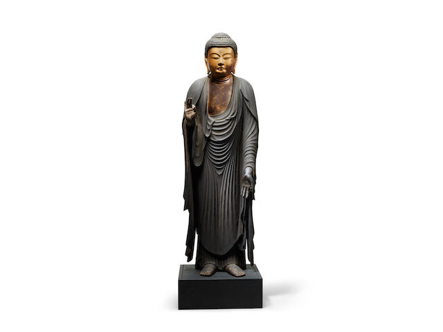A standing figure of Amida Buddha Momoyama (1573-1615) or Edo period (1615-1868), 17th century