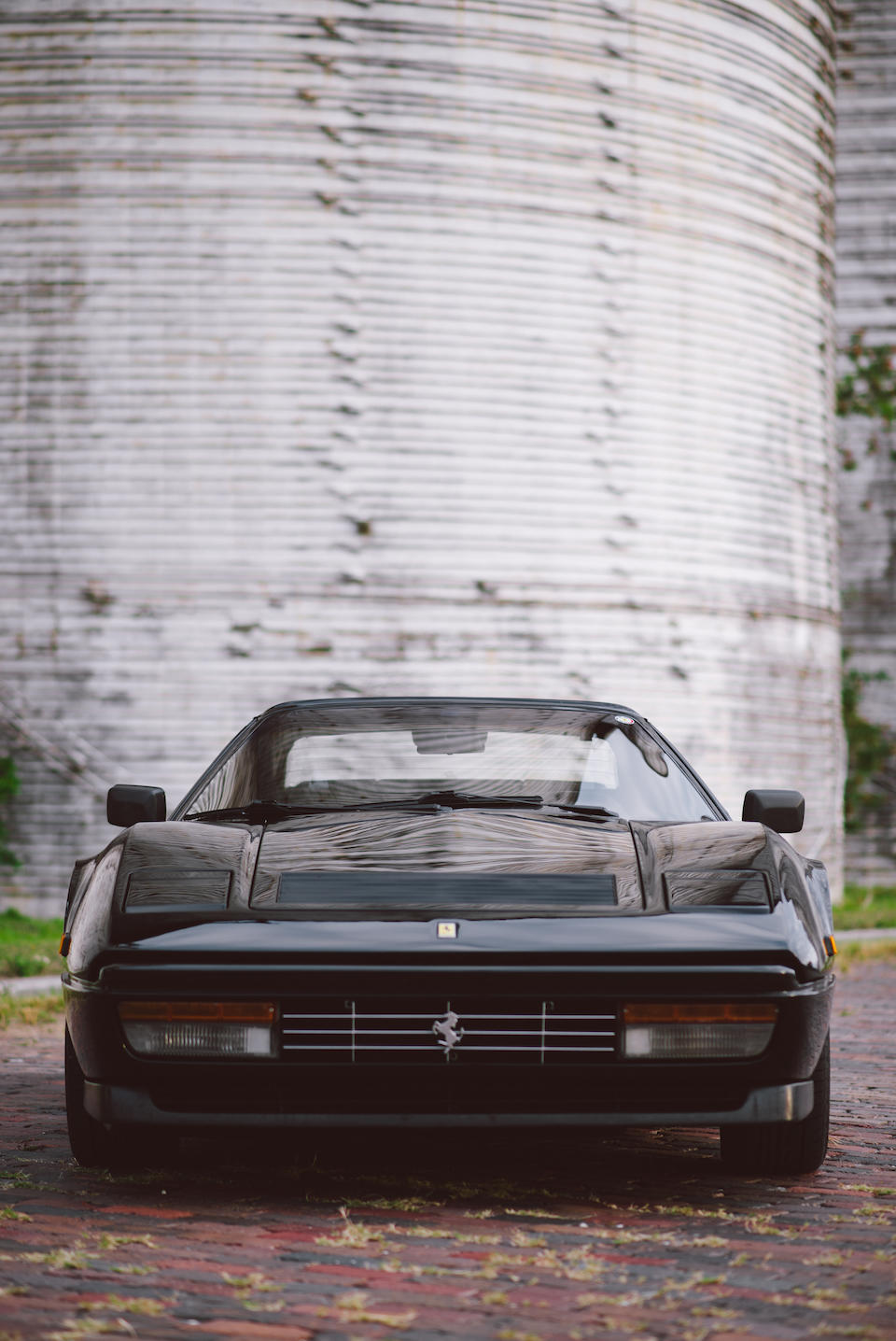 <b>1986 Ferrari 328 GTS</b><br />VIN. ZFFXA20A9G0064209