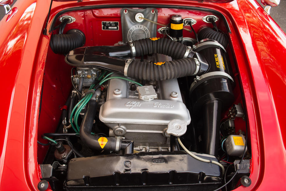 <b>1963 Alfa Romeo GIULIA 1600 NORMALE SPIDER</b><br />Chassis no. AR372724<br />Engine no. AR0012*15275