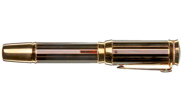 MONTBLANC: Sir Winston Churchill 18K Gold Limited Edition 53 Fountain Pen