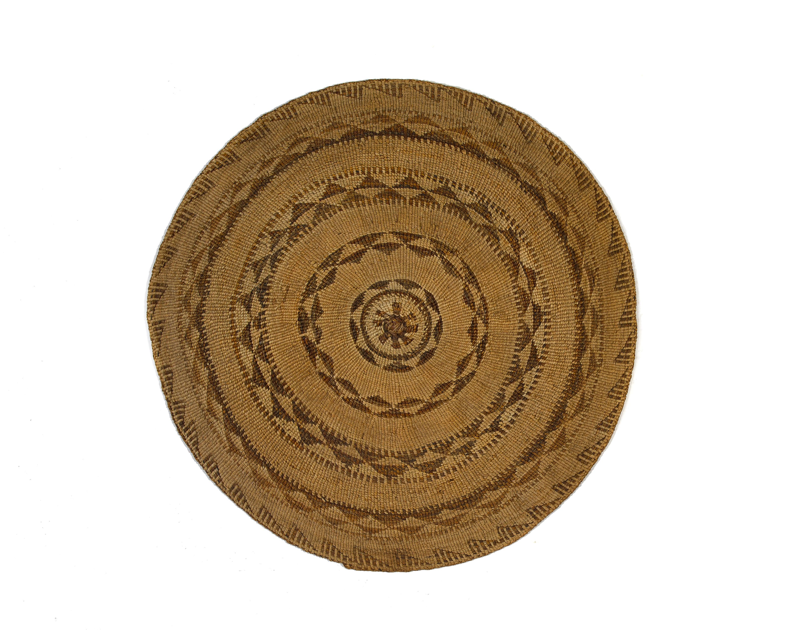 A Klamath/Modoc tray