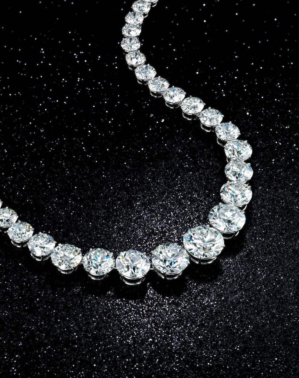A magnificent diamond rivi&#232;re necklace, Harry Winston,
