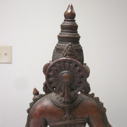 A COPPER ALLOY FIGURE OF BHUDEVI South India, 16th/17th century image 3