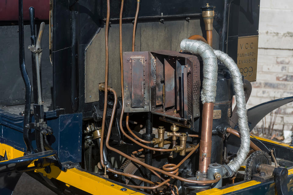 <b>1899 Panhard Et Levassor 6HP Twin Cylinder Wagonette</b><br />Engine no. 1510