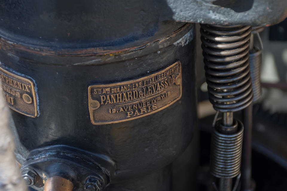 <b>1899 Panhard Et Levassor 6HP Twin Cylinder Wagonette</b><br />Engine no. 1510