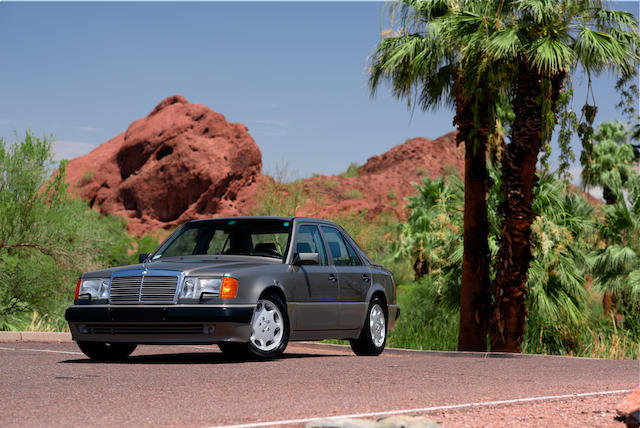 <b>1993 Mercedes-Benz 500E</b><br />VIN. WDBEA36E4PB949815