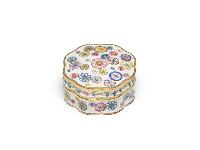 AN IMPERIAL ENAMEL 'FLORAL MEDALLION' SEAL PASTE BOX AND COVER  Qianlong mark and of the period
