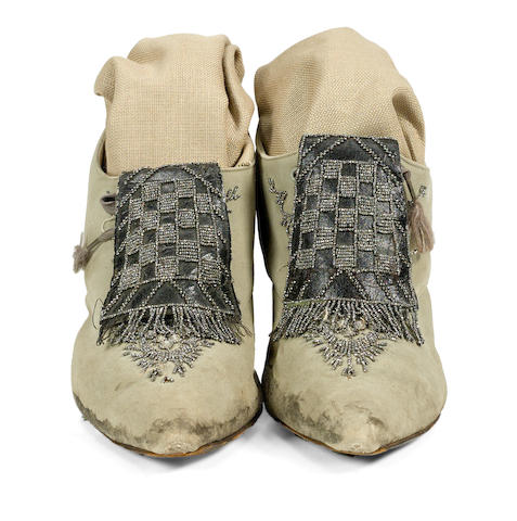 Bonhams : A pair of Bette Davis shoes from The Virgin Queen