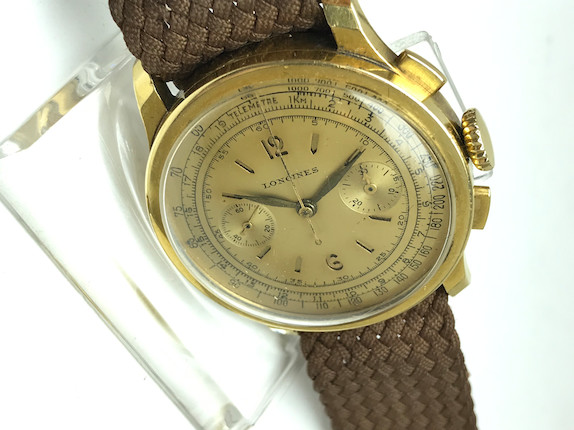 Longines. An 18K gold manual wind flyback chronograph wristwatch with 13ZN movement Circa 1941 image 4