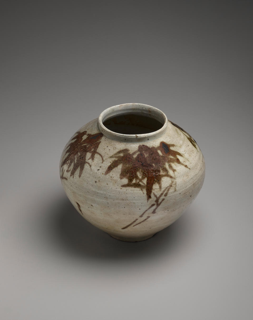 A copper-decorated porcelain jar Joseon dynasty (1392-1897), 18th century