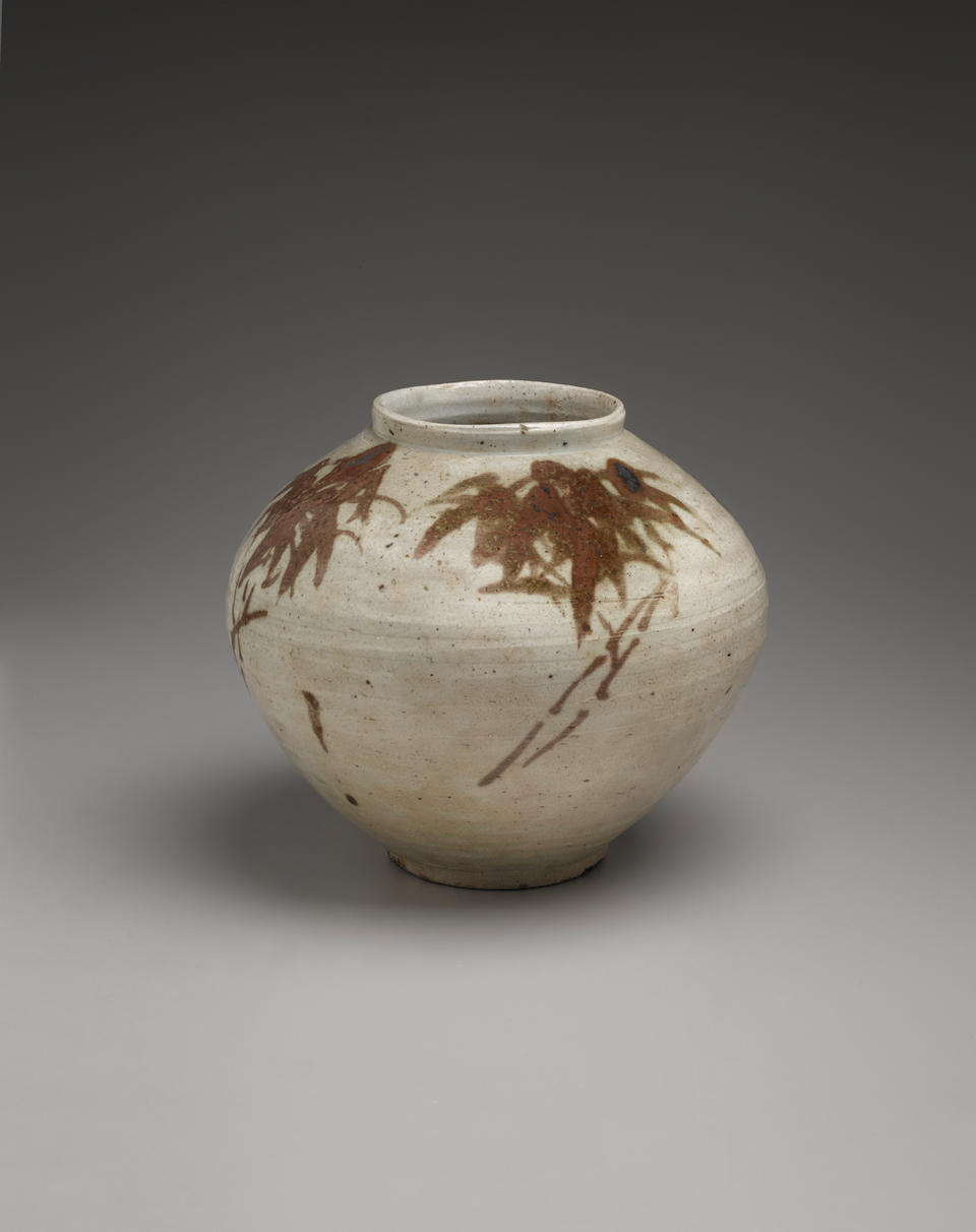 A copper-decorated porcelain jar Joseon dynasty (1392-1897), 18th century