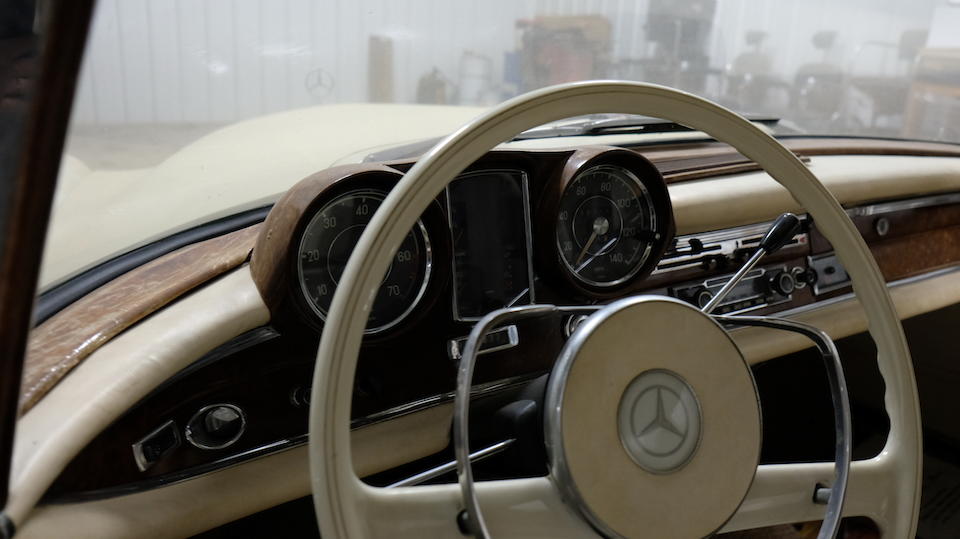 <b>1964 Mercedes-Benz 300SE Cabriolet</b><br />Chassis no. 112023-10-00087