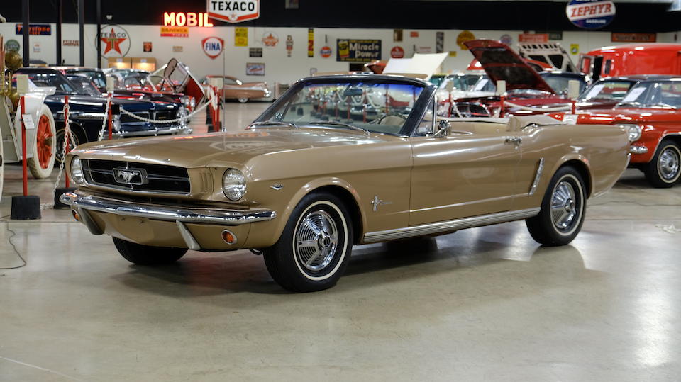 <b>1964&#189; Ford Mustang Convertible</b><br />Chassis no. 5F08F158864