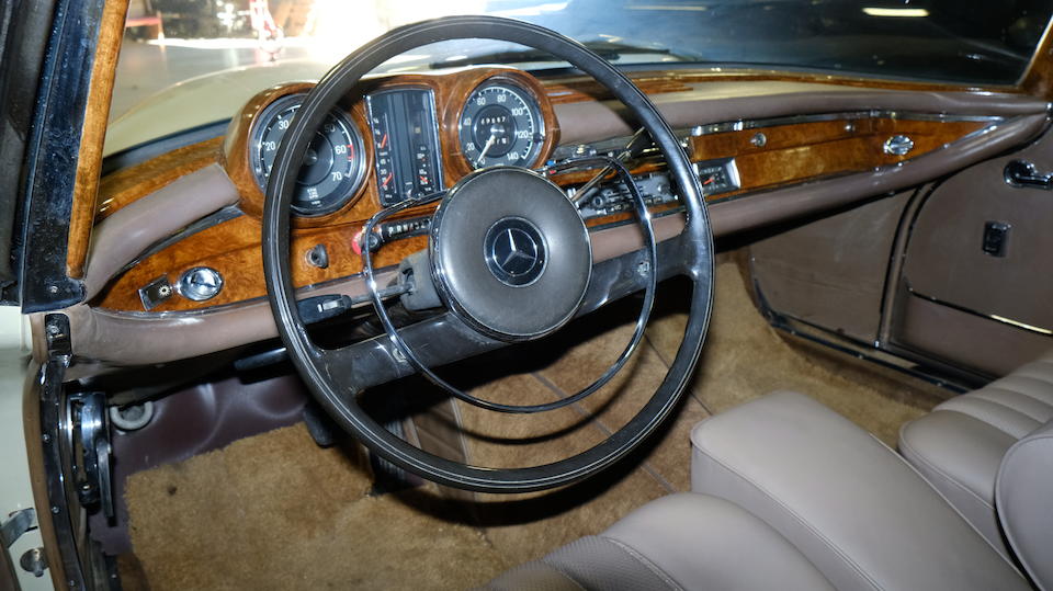 <b>1967 Mercedes-Benz 300SE Cabriolet</b><br />Chassis no. 112-02-312009609