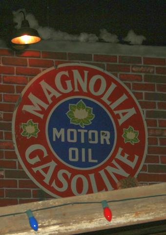 MAGNOLIA GASOLINE &#8211; MOTOR OIL,