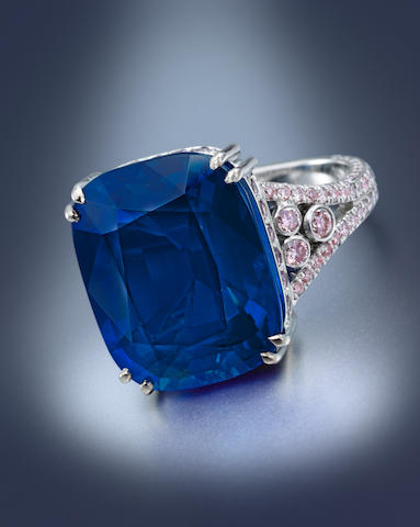 Bonhams : An Important sapphire and colored diamond ring