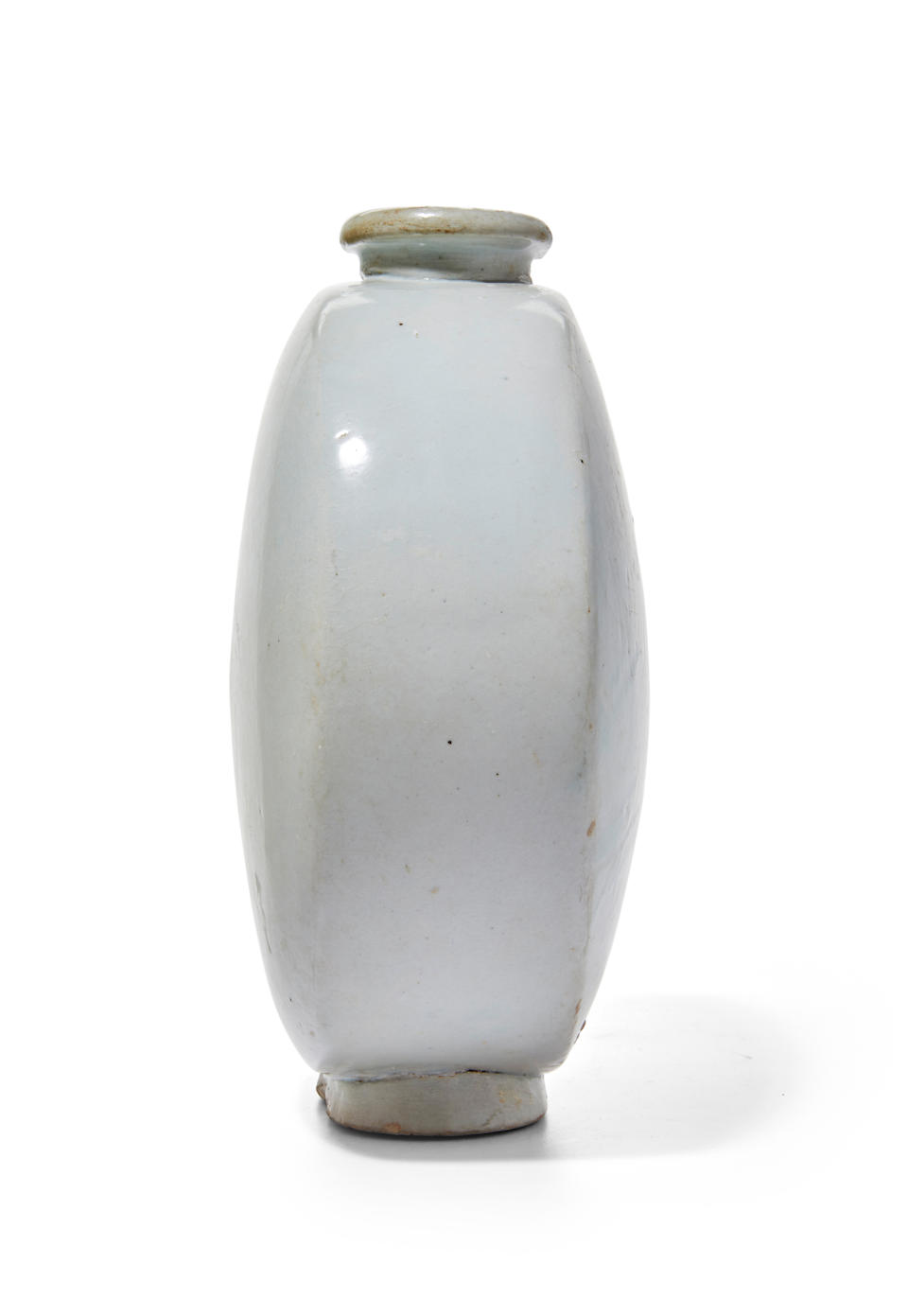 A large and fine porcelain Moon Flask Joseon dynasty (1392-1897), 16th/17th century