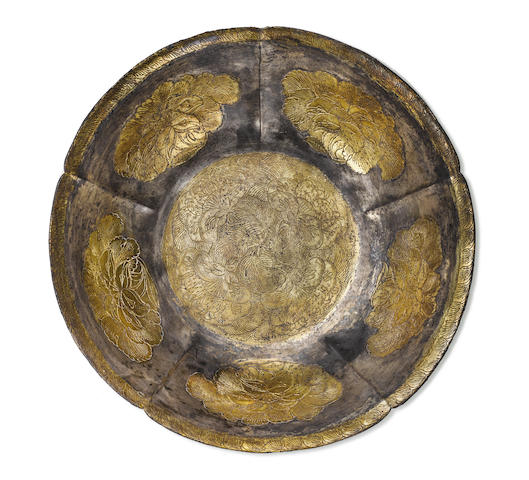 tang parcel gilt bowl