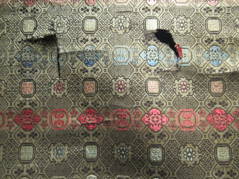 AN EMBROIDERED HANGING TEXTILE Republic period