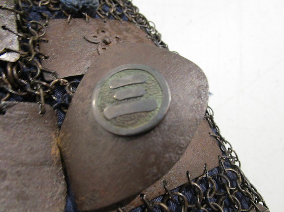 A fine tatami gusoku tengu armor Edo period (1615-1868), 17th/18th century image 20