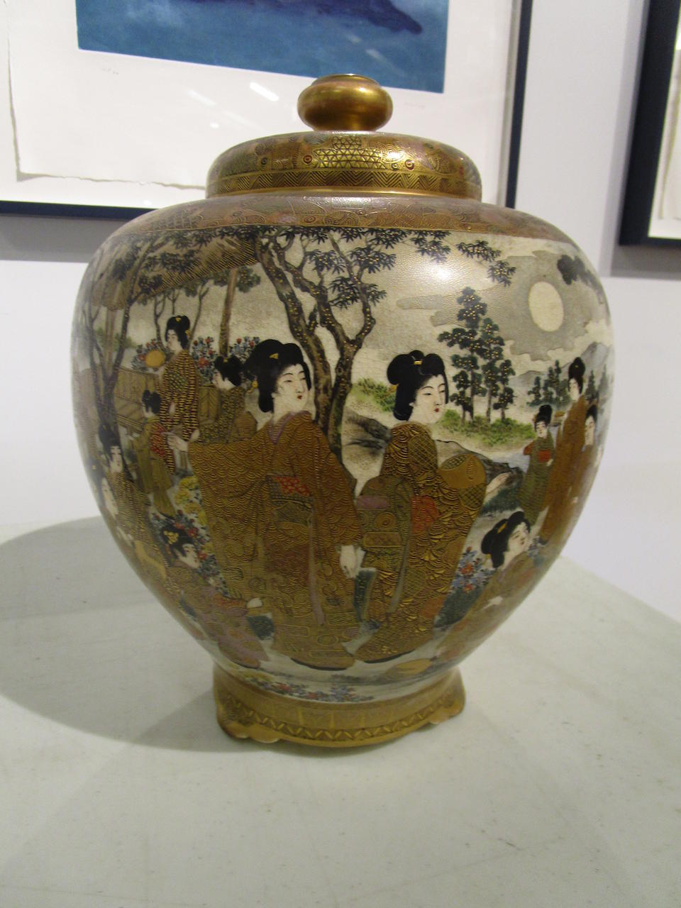 Hododa Workshop A large Satsuma vase and coverMeiji era (1868-1912), late 19th century