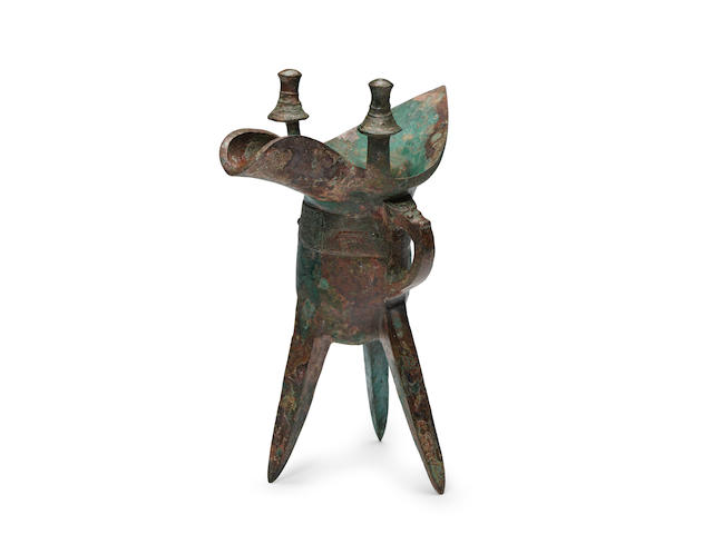 An archaic bronze wine vessel, Jue Shang dynasty, 13th-11th centuries BCE